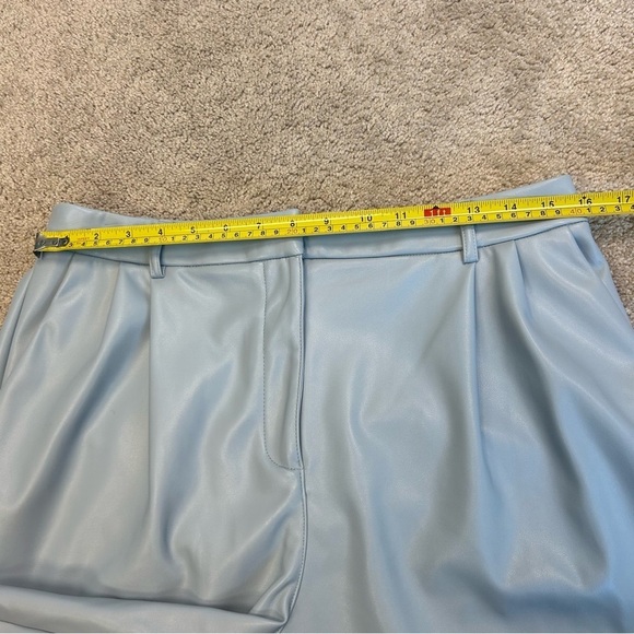 HOUSE of Harlow 1960 blue faux leather Bermuda shorts Sz M NWOT - Picture 7 of 11